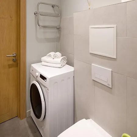 Leonardo Studio In City Center Appartement Riga